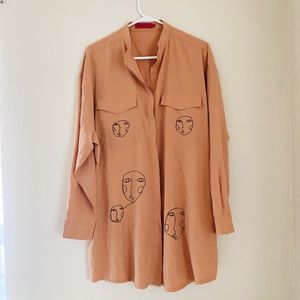 Soft Shell Trench Cardigan with face Art